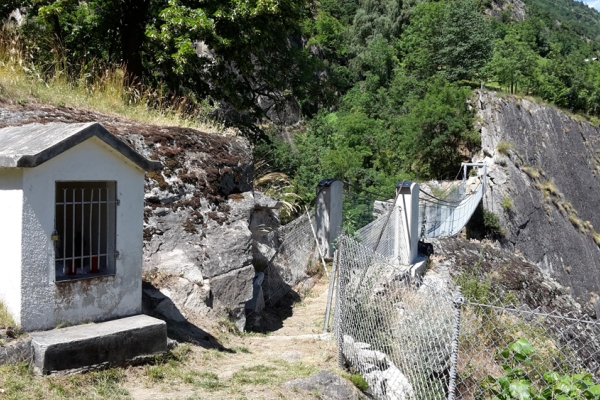 Pont suspendu des gorges de Massa