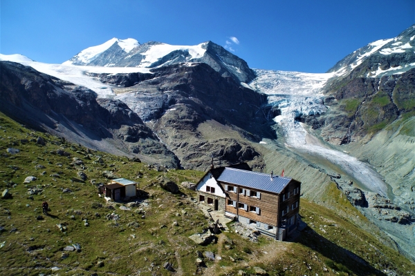 Turtmannhütte SAC