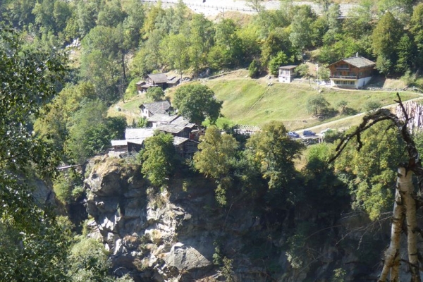 Le sentier de la vallée de Saas renaît