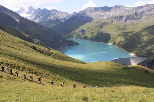 Lac et barrage de Moiry