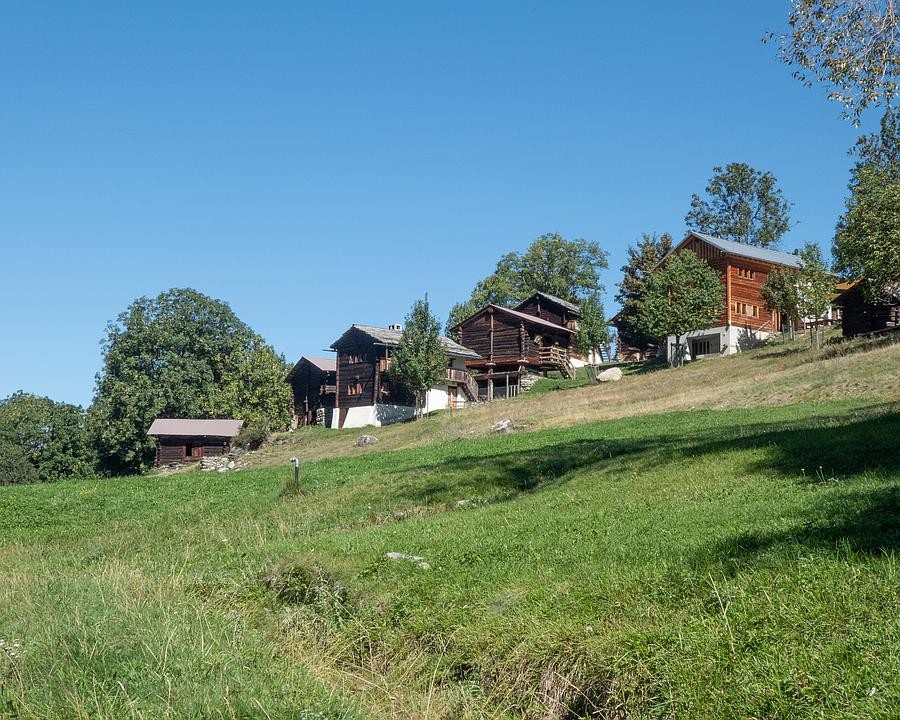 Hameau d'Ossona © Vreni Braun