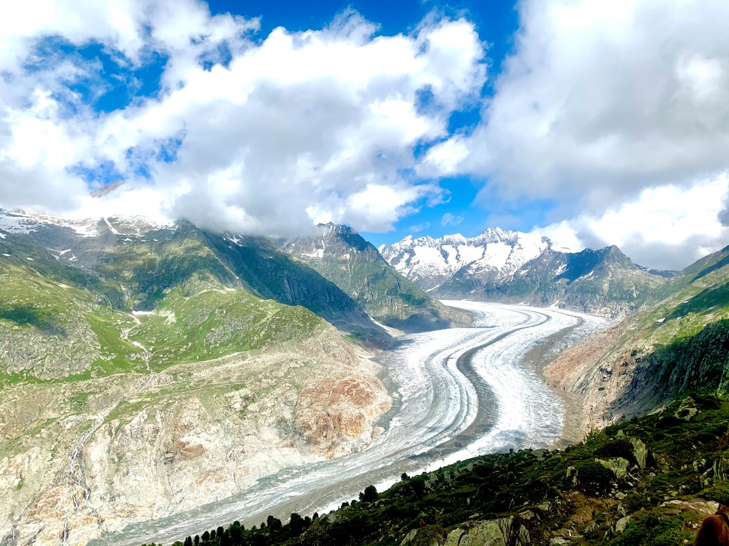 Vue panoramique sur le glacier